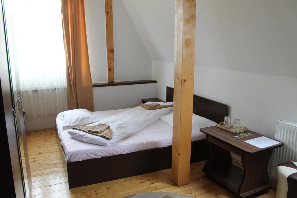 Casa Kiev Hotel Sibiu Exterior photo